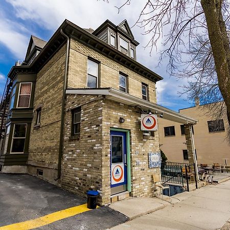 Hi - Madison Hostel 외부 사진