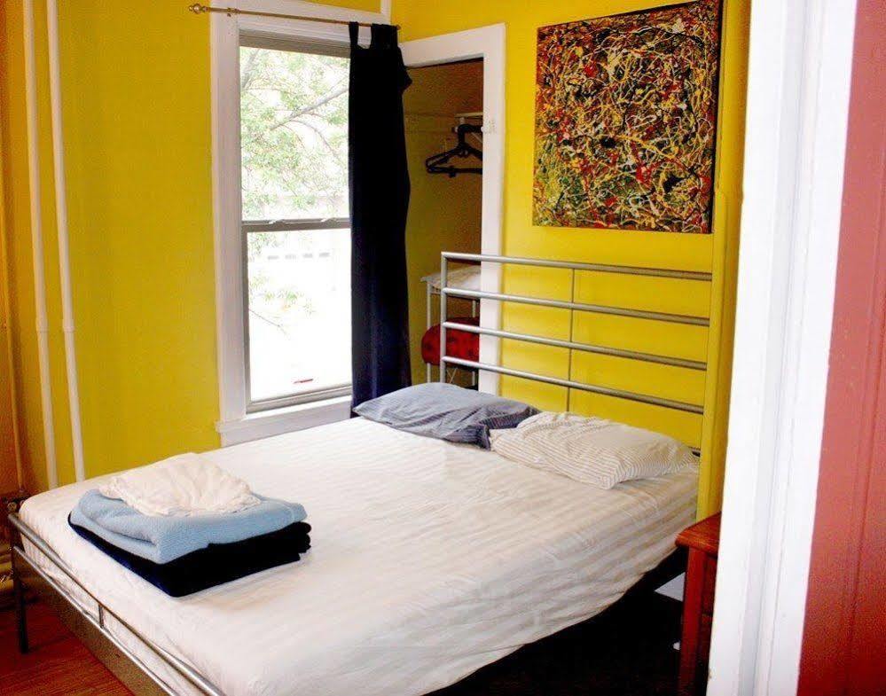 Hi - Madison Hostel 외부 사진