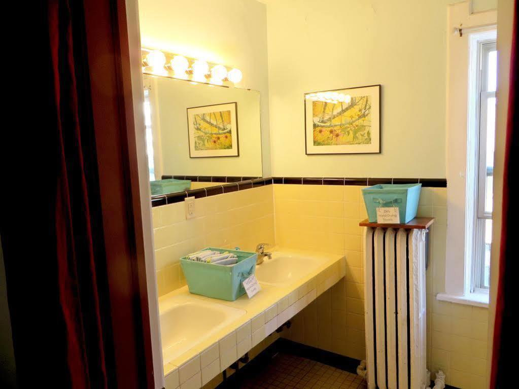 Hi - Madison Hostel 외부 사진