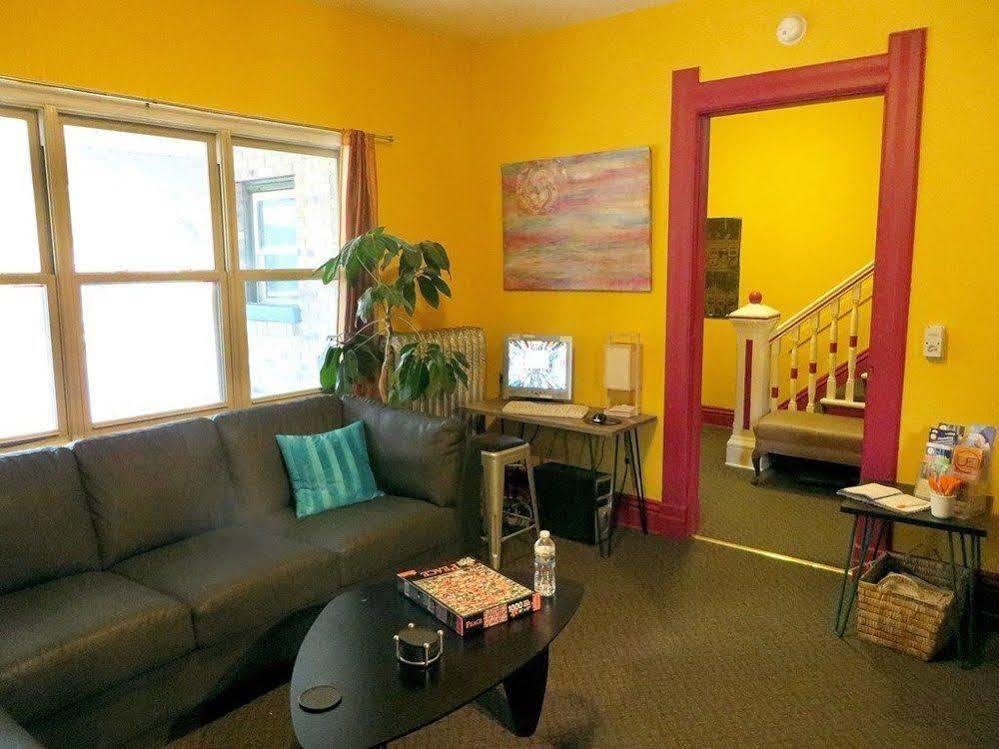 Hi - Madison Hostel 외부 사진
